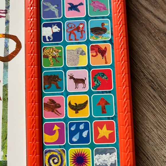 Eric Carle animal tales play a sound book - Picture 6 of 11